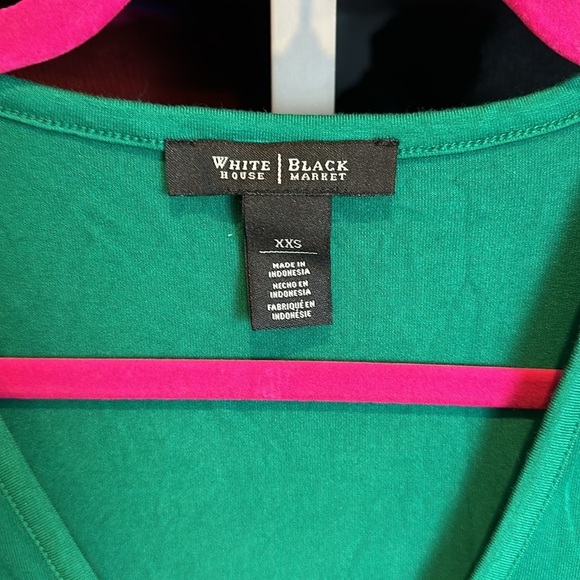 WHBM green 3/4 quarter length sleeve ruched top size XXS​ - Picture 2 of 3